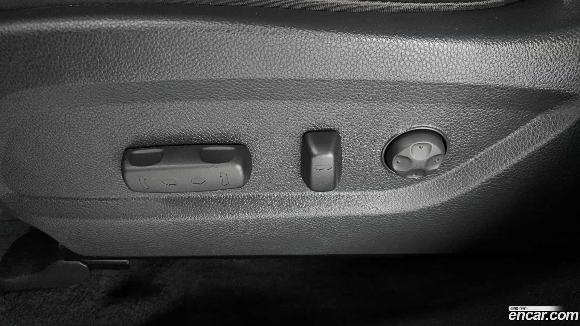 Santafe Hyundai 2018.0-OPTION-044