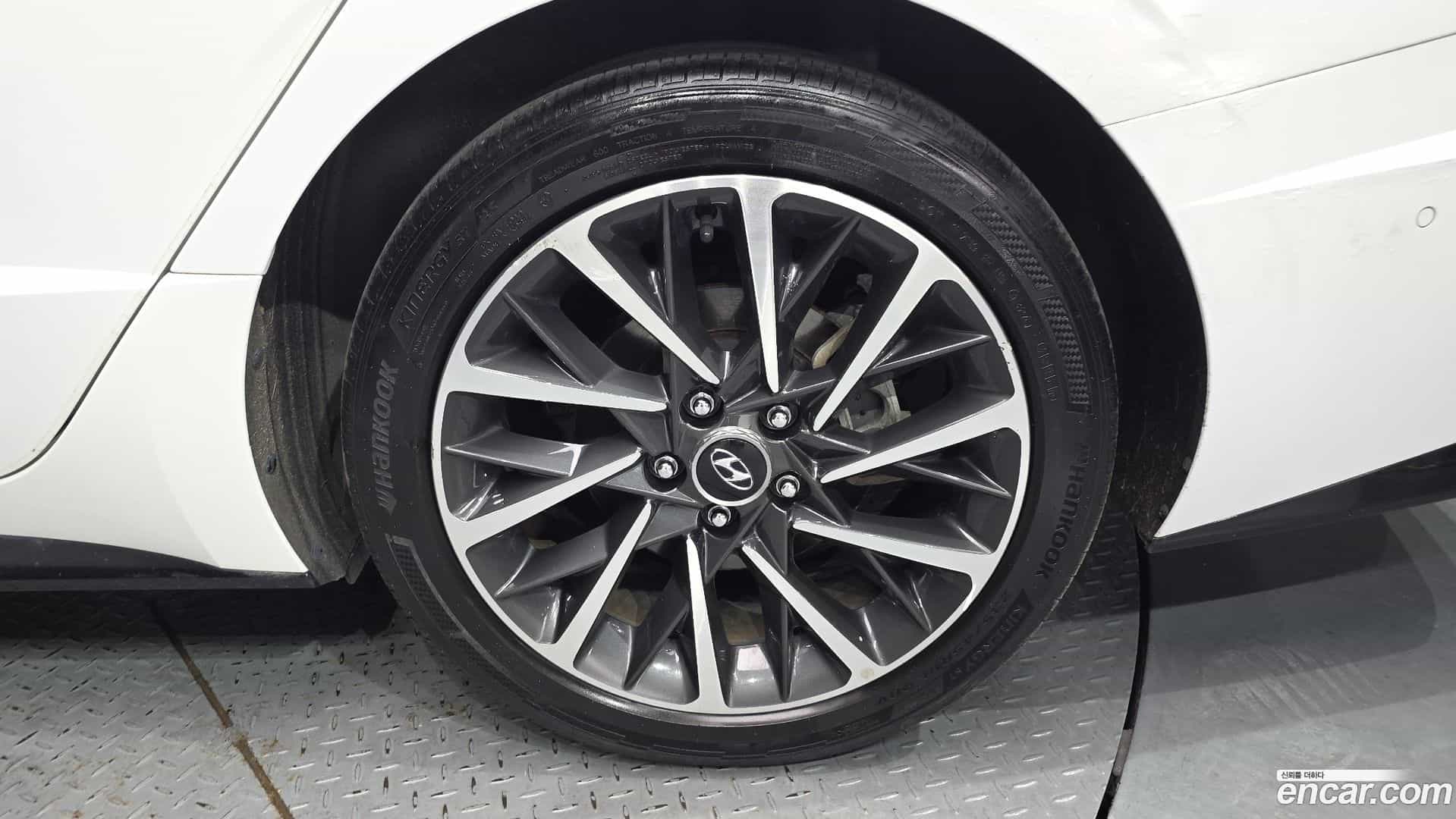 Sonata Hyundai 2020.2-OUTER-031