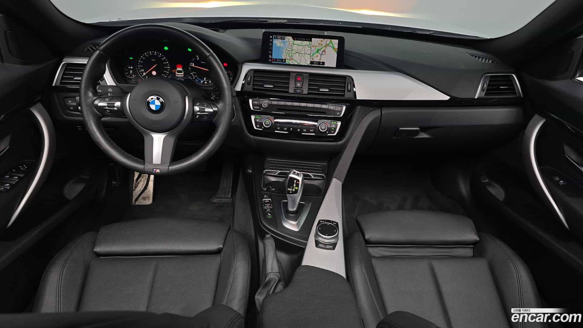 Gran Turismo BMW 2020.8-INNER-007