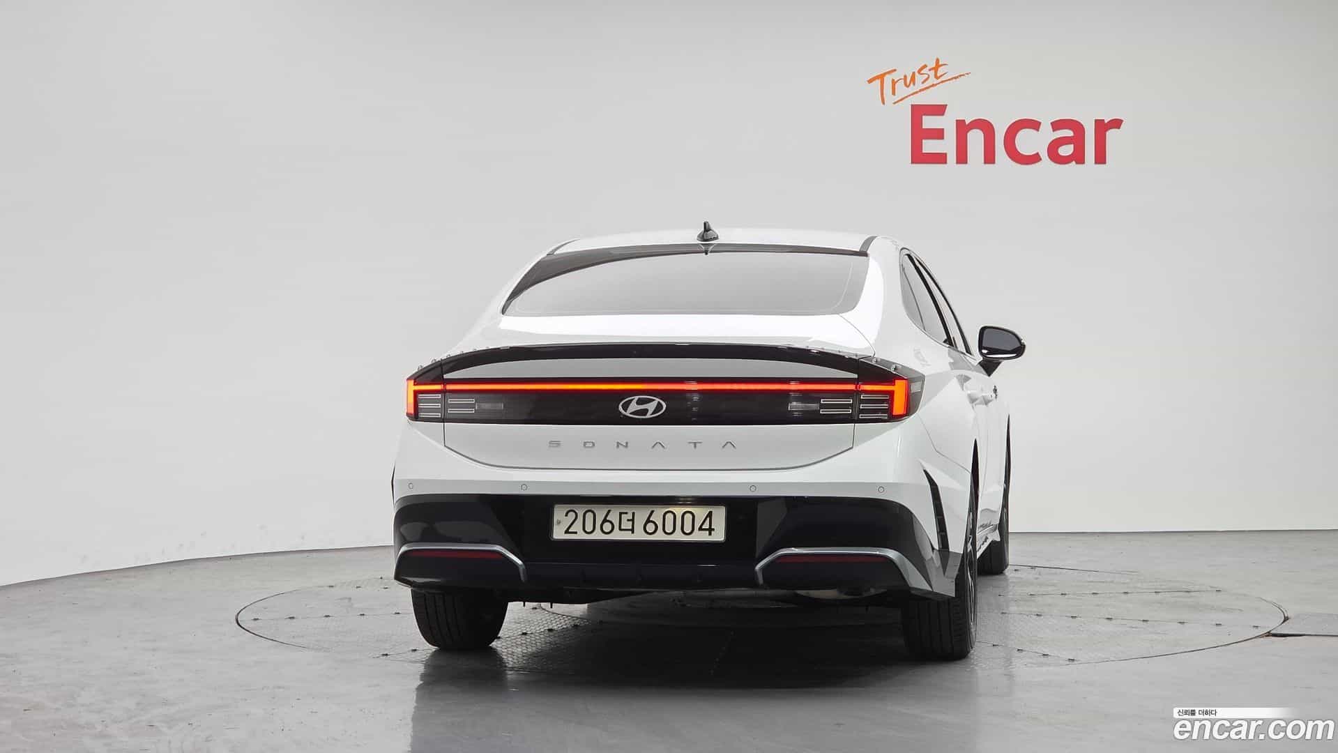 Sonata Hyundai 2023.8-OUTER-004