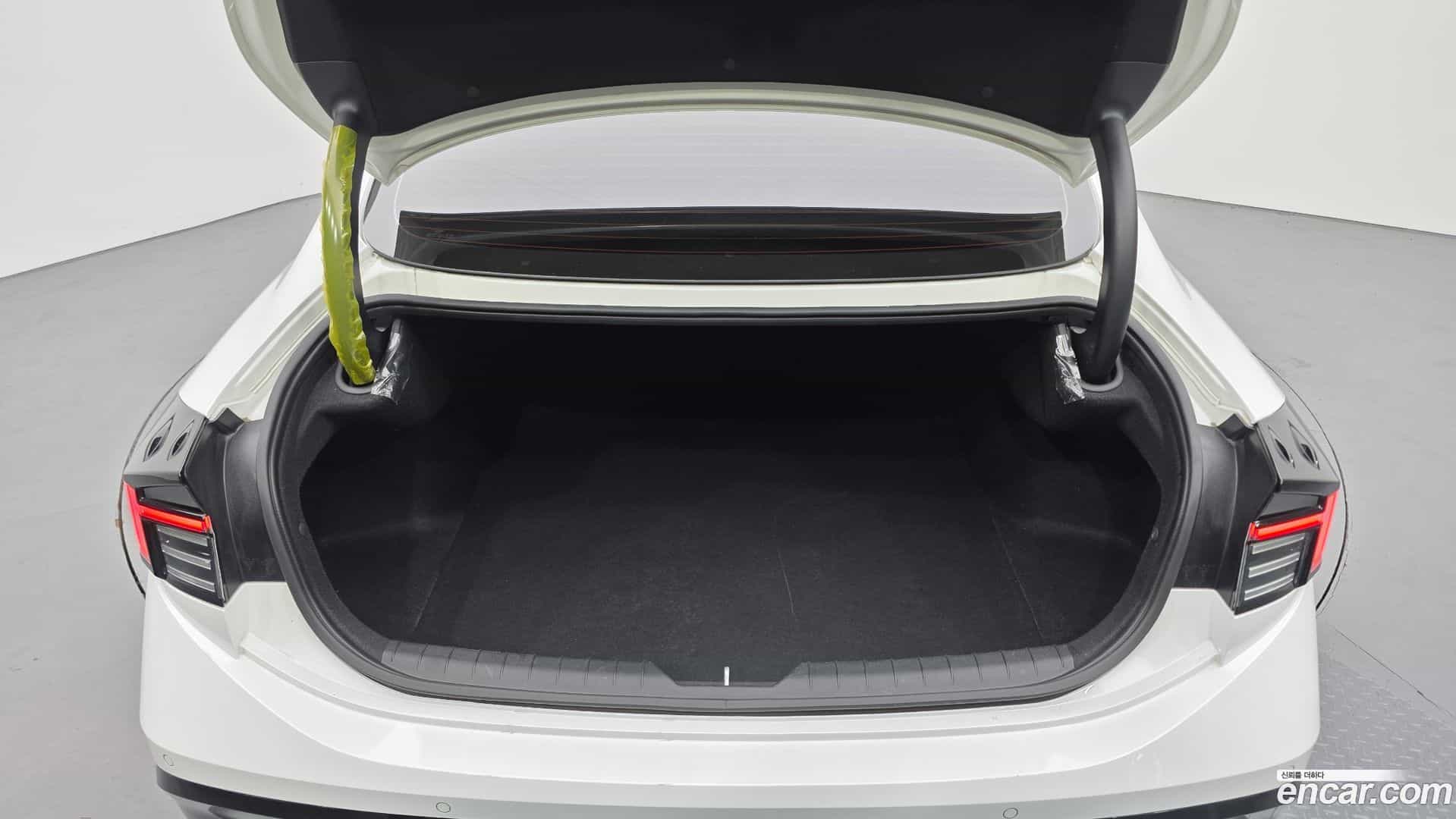 Sonata Hyundai 2023.8-OPTION-024