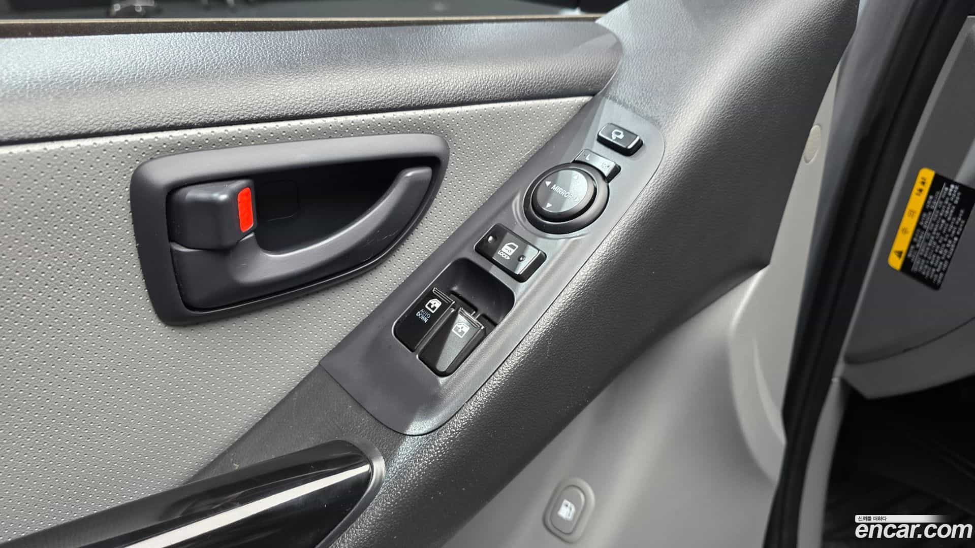 Starex Hyundai 2019.1-OPTION-041