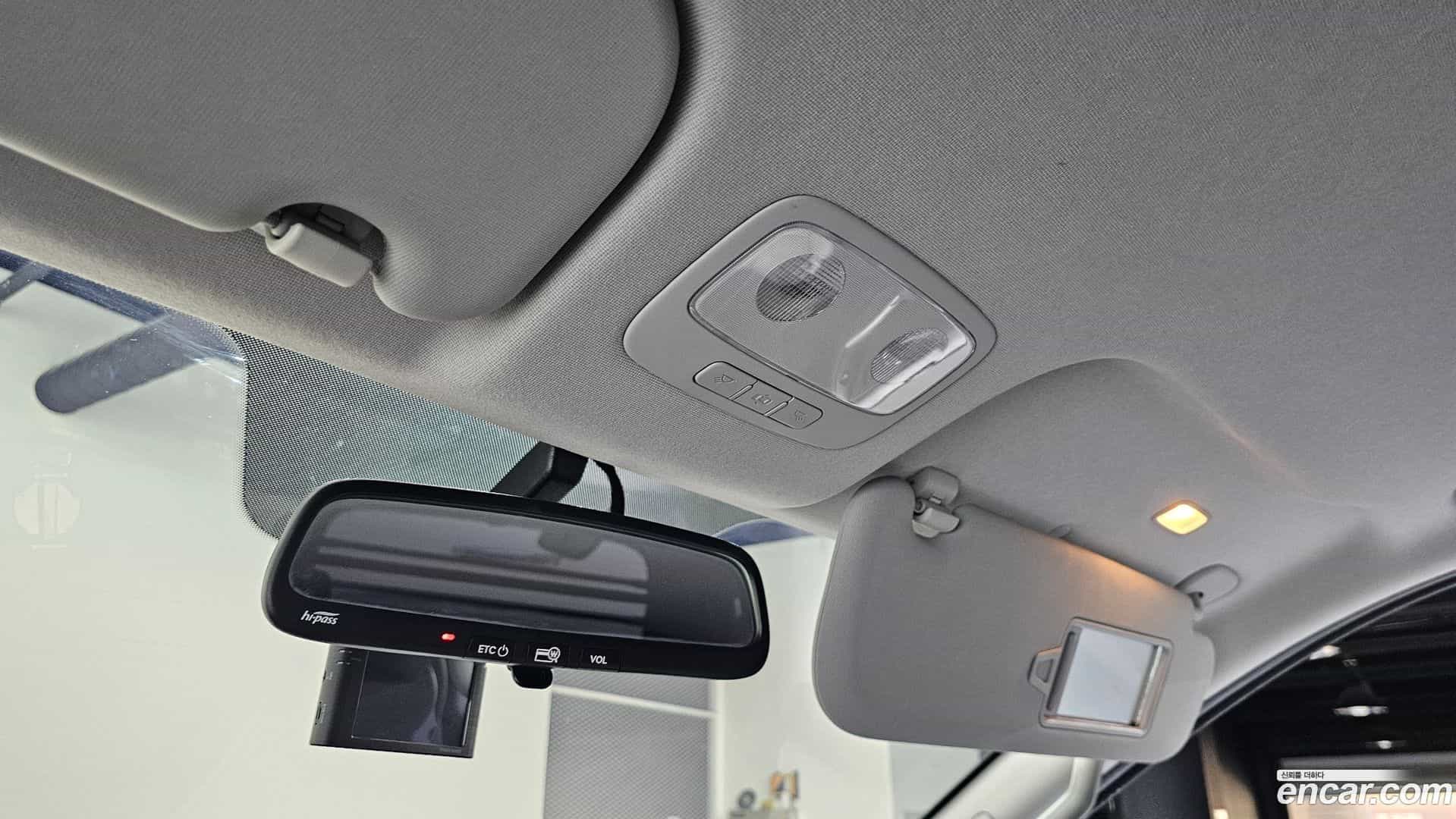 Starex Hyundai 2018.6-OPTION-023