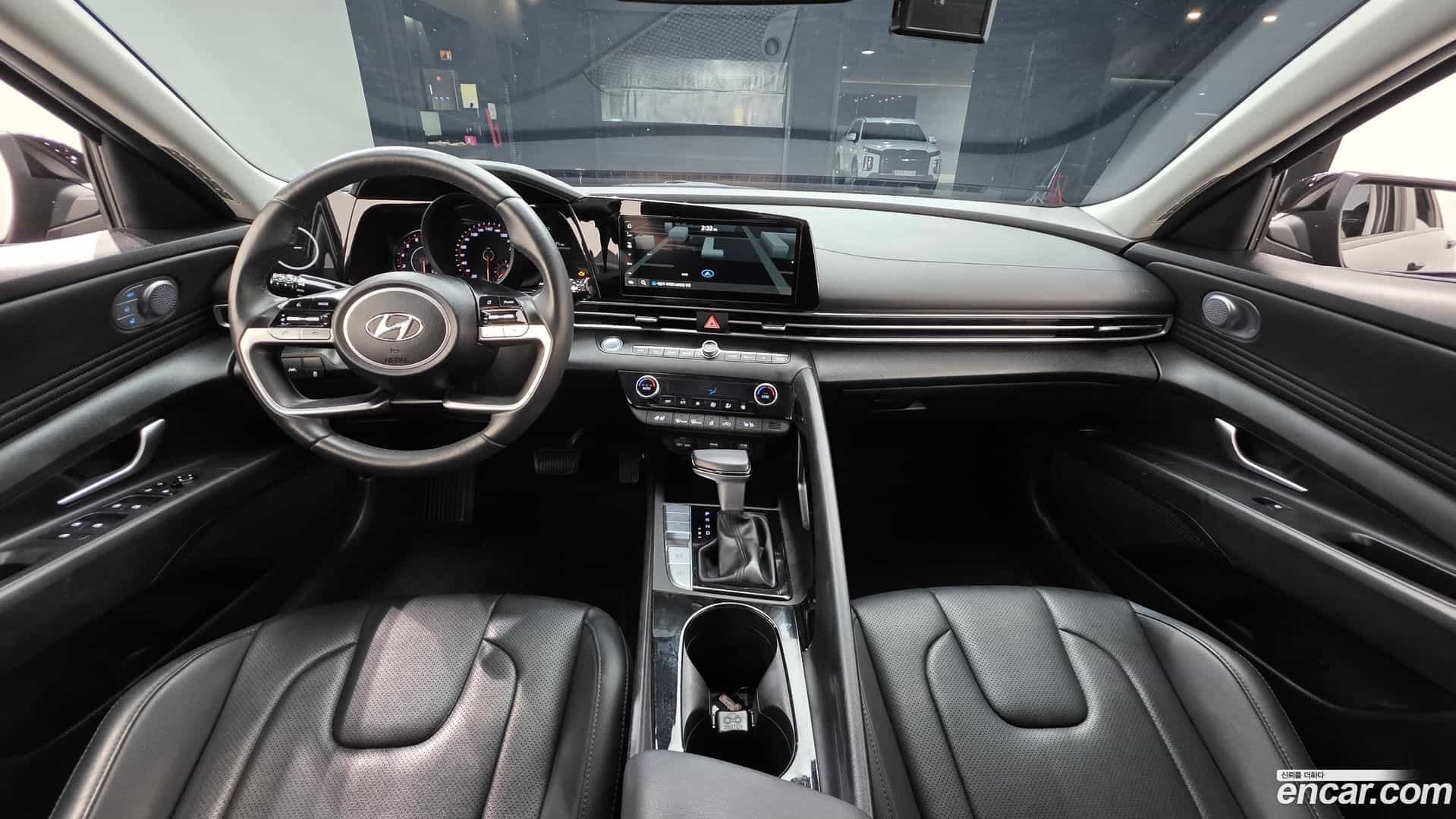 AVANTE Hyundai 2022.11-INNER-007