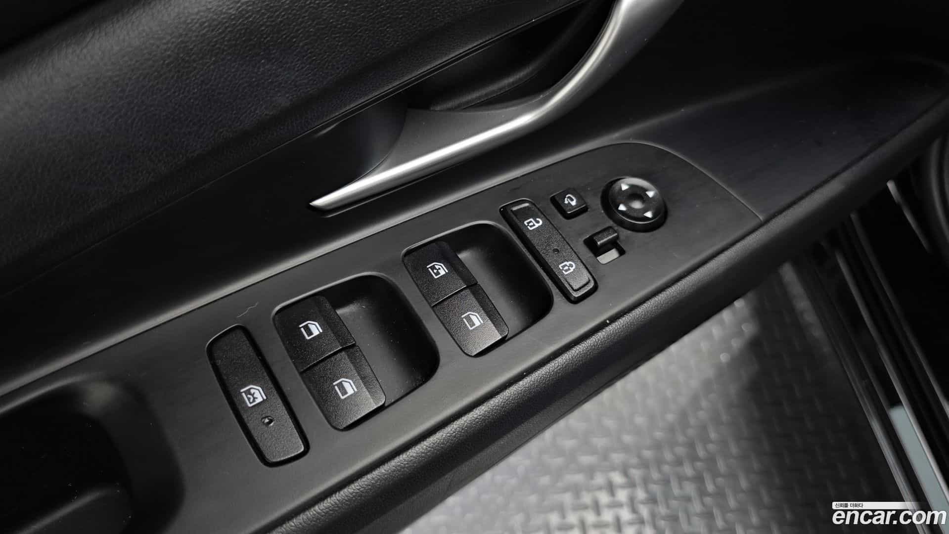 AVANTE Hyundai 2022.11-OPTION-044