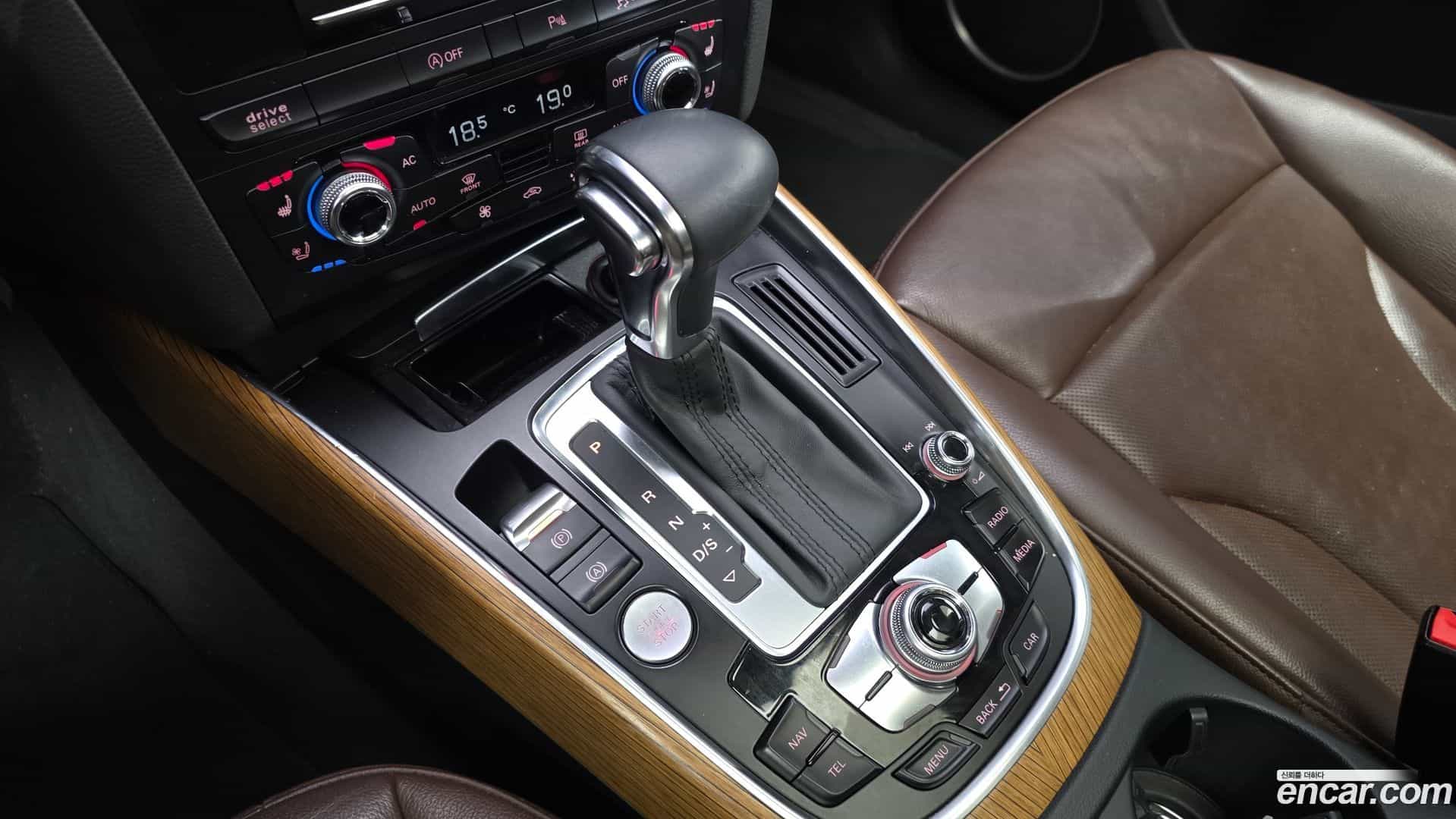 Q5 Audi 2013.9-INNER-009