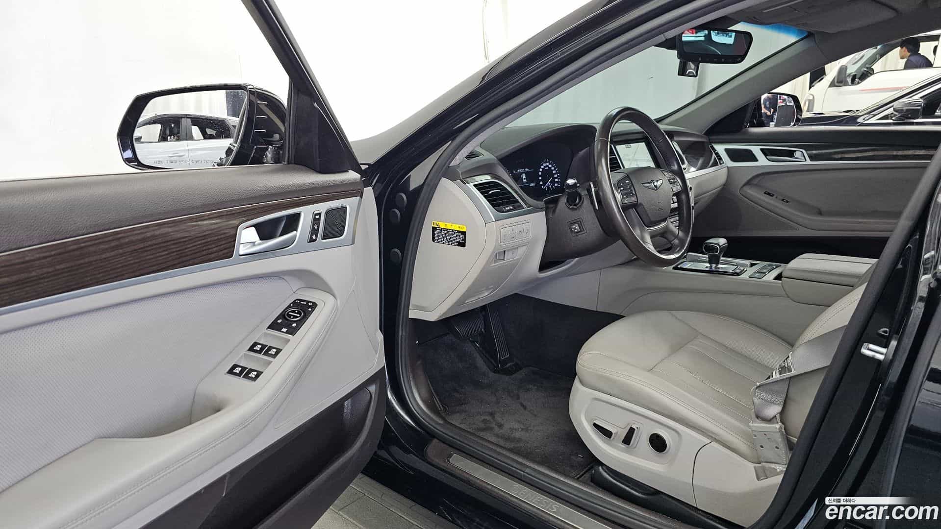 G80 Genesis 2016.6-INNER-010