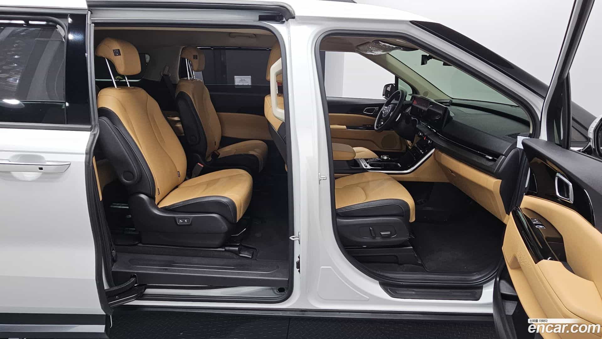 Canival Kia 2021.4-OPTION-015