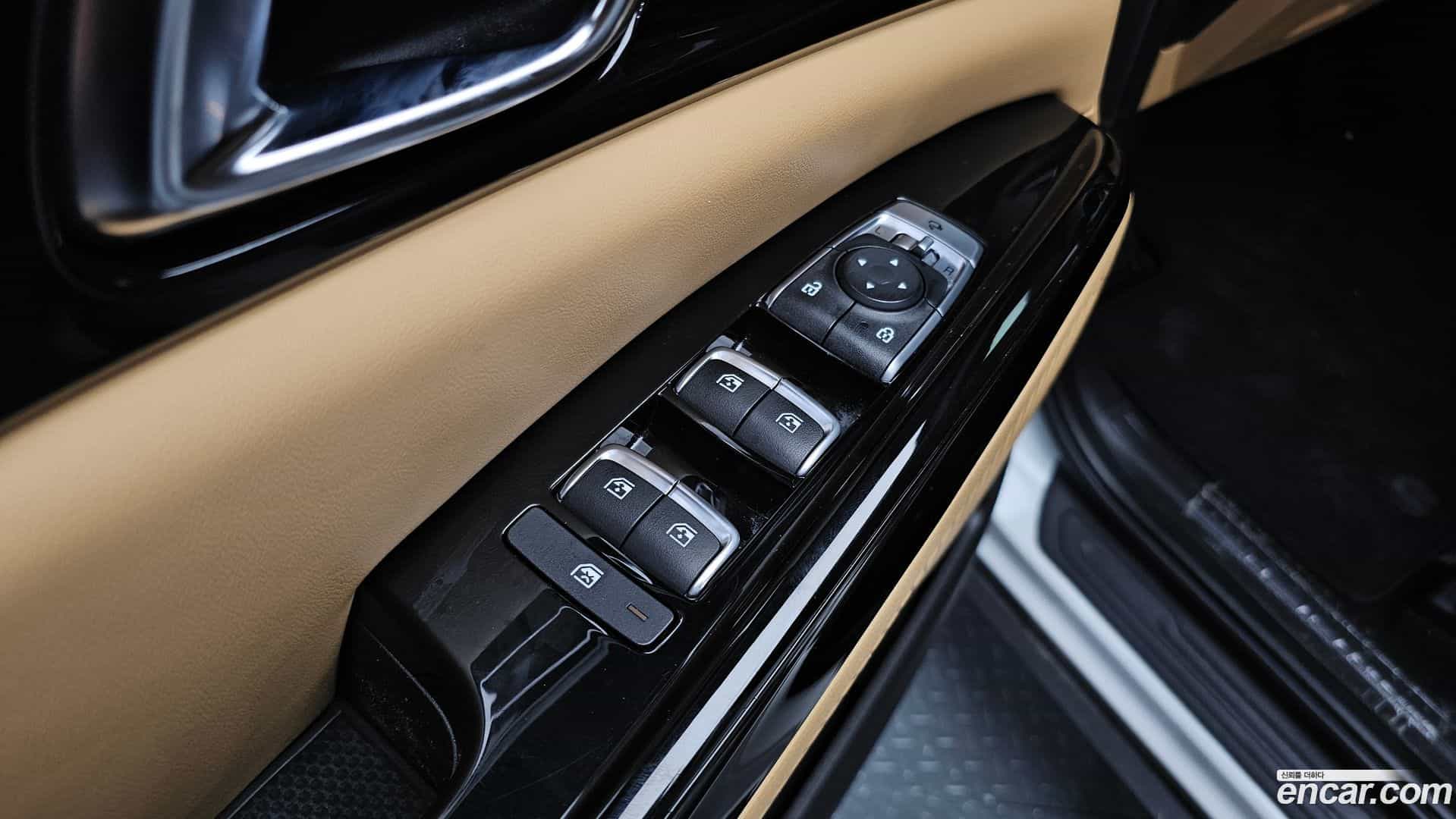 Canival Kia 2021.4-OPTION-016