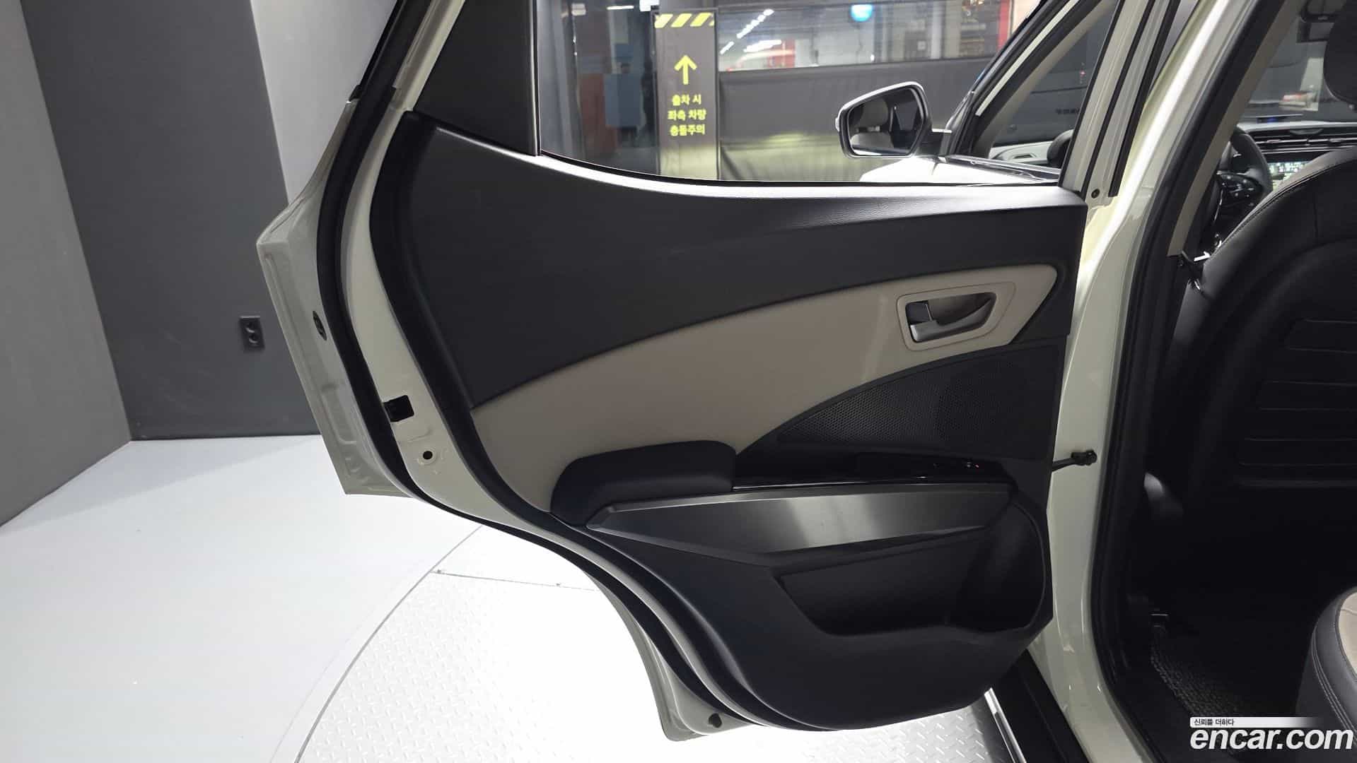 TIBOLI KG Mobility 2024.1-INNER-035