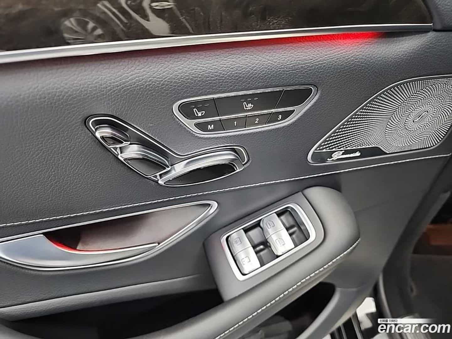 S-Class Mercedes-Benz 2015.2-OPTION-018