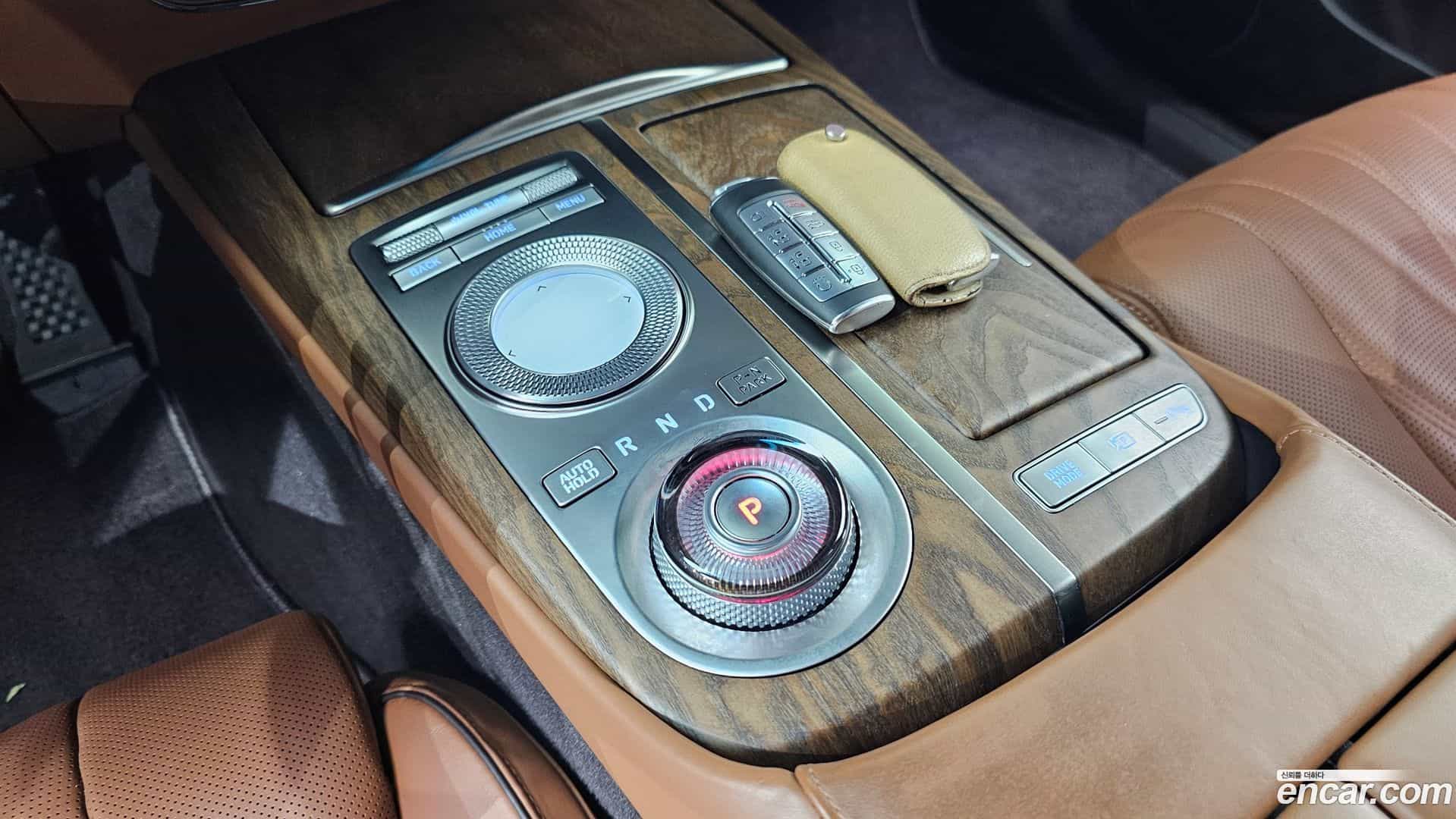 G80 Genesis 2022.2-INNER-009