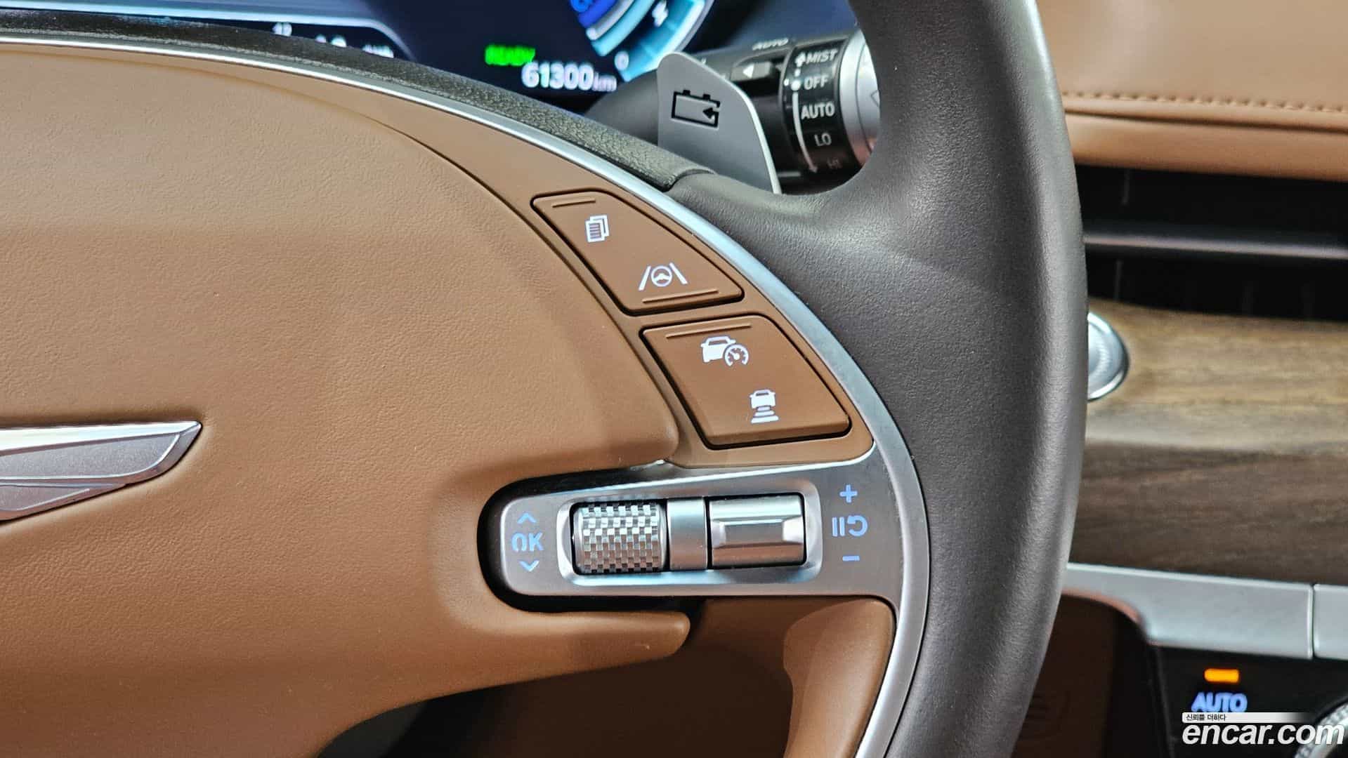 G80 Genesis 2022.2-INNER-036