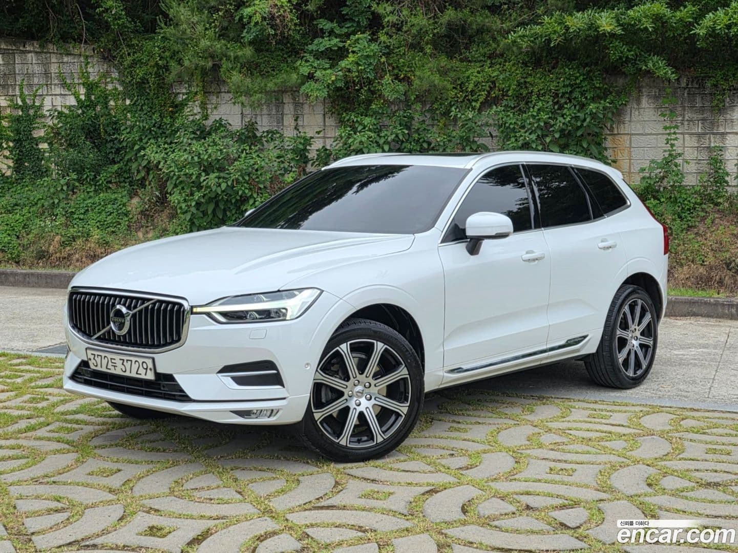 Main__Slider__Photo:XC60 Volvo 2020.4-0