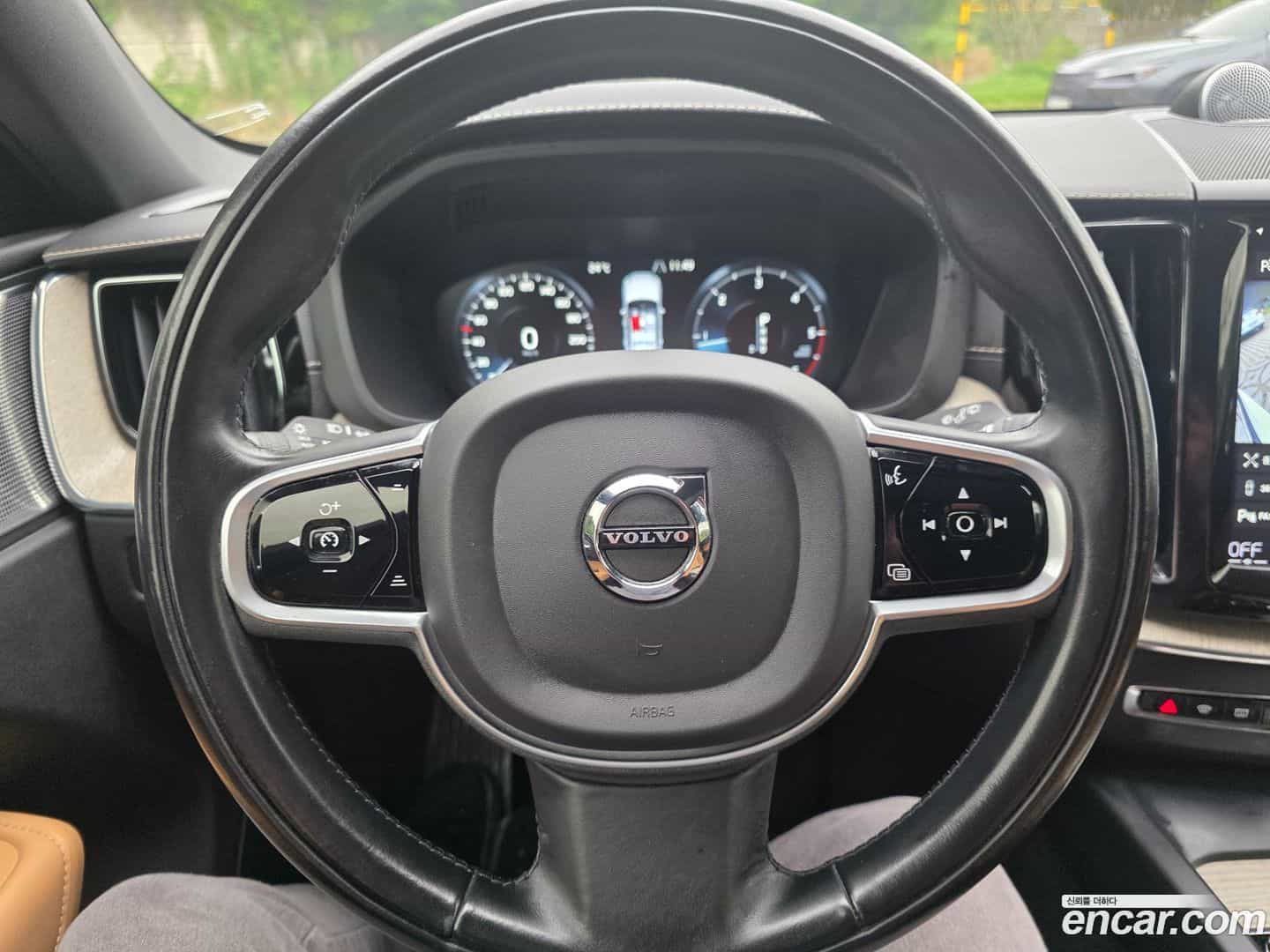 XC60 Volvo 2020.4-OPTION-017