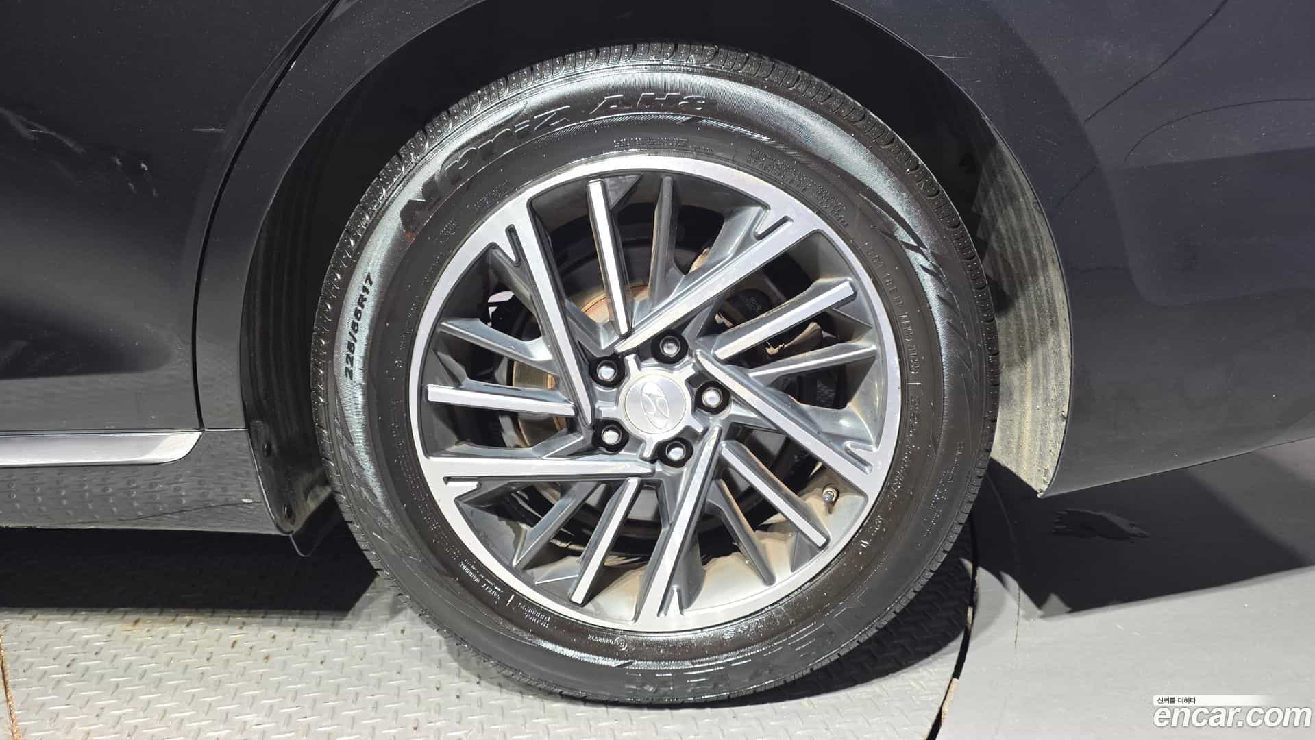 Grandeur Hyundai 2020.3-OUTER-031