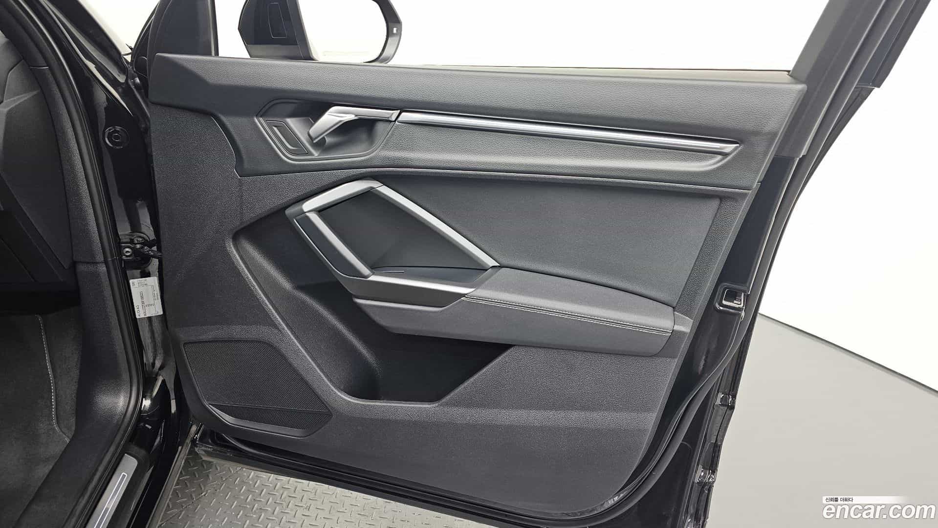 Q3 Audi 2022.9-OPTION-040