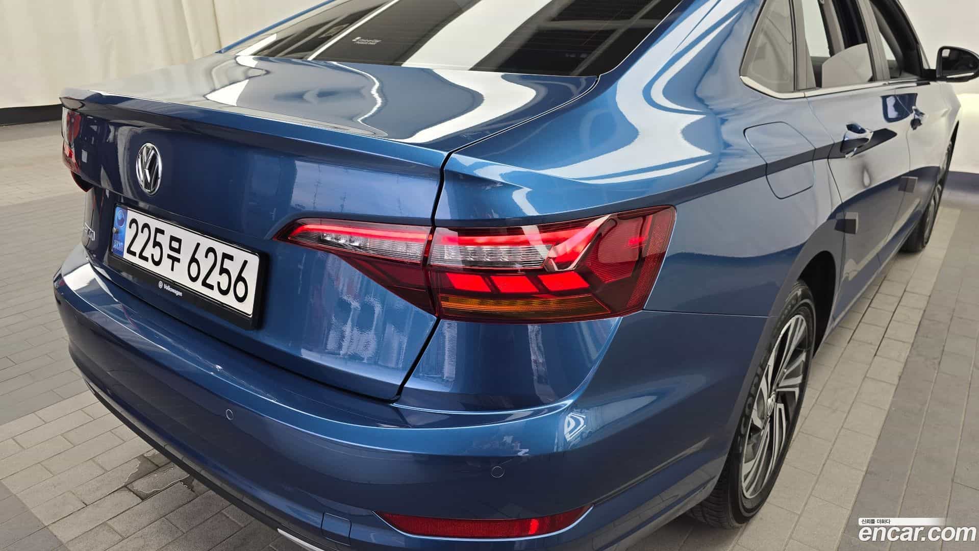 Jetta Volkswagen 2020.11-OUTER-033