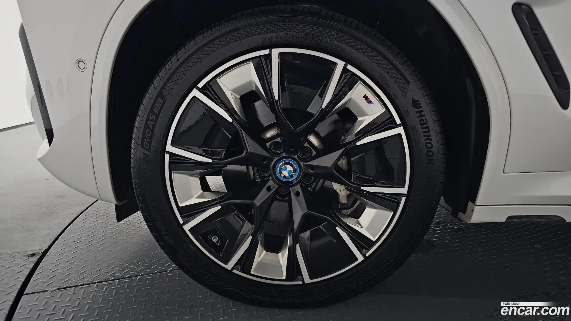 iX3 BMW 2024.6-OUTER-005
