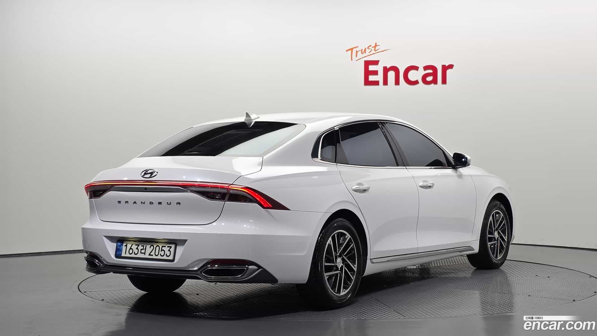 Grandeur Hyundai 2021.5-OUTER-002