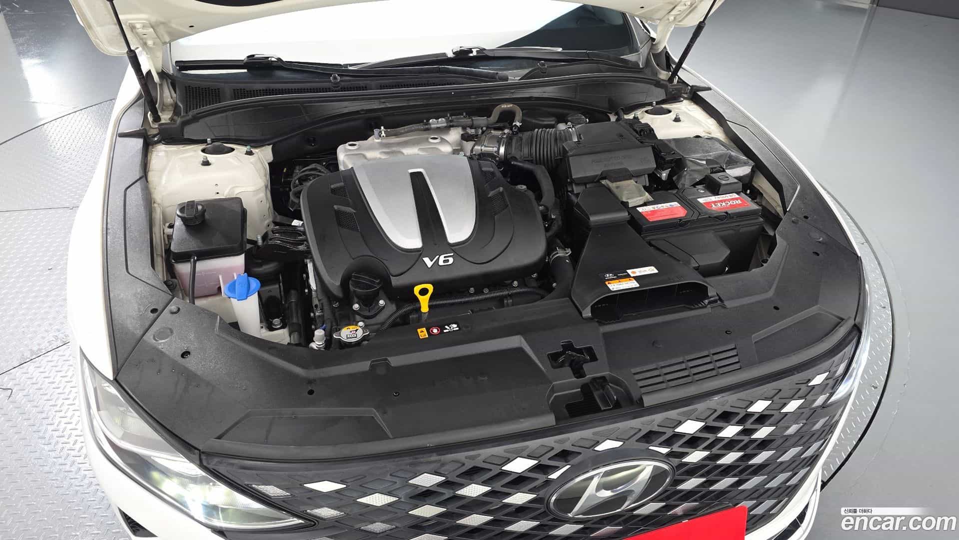 Grandeur Hyundai 2021.5-OUTER-006