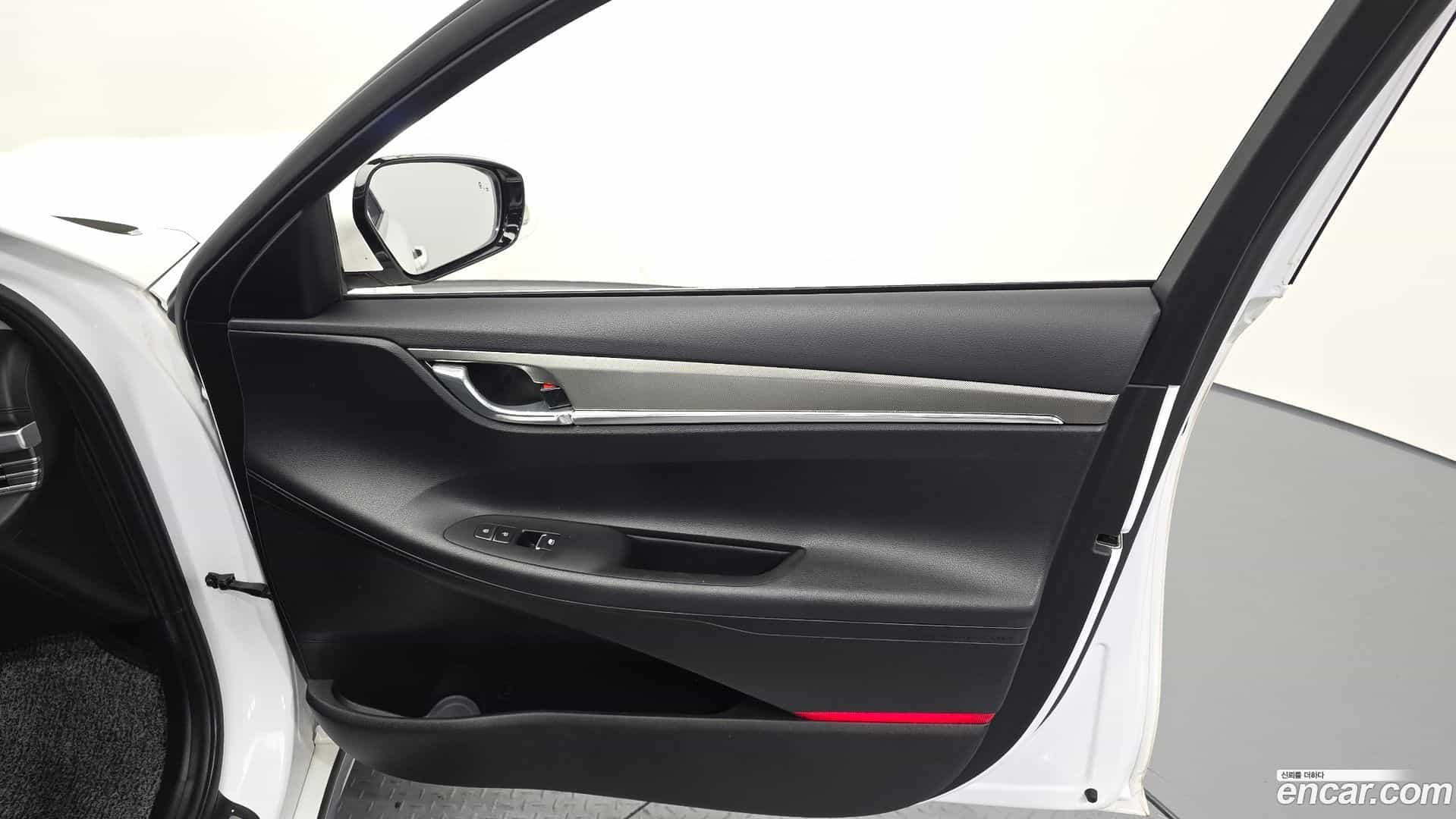 Grandeur Hyundai 2021.5-INNER-034