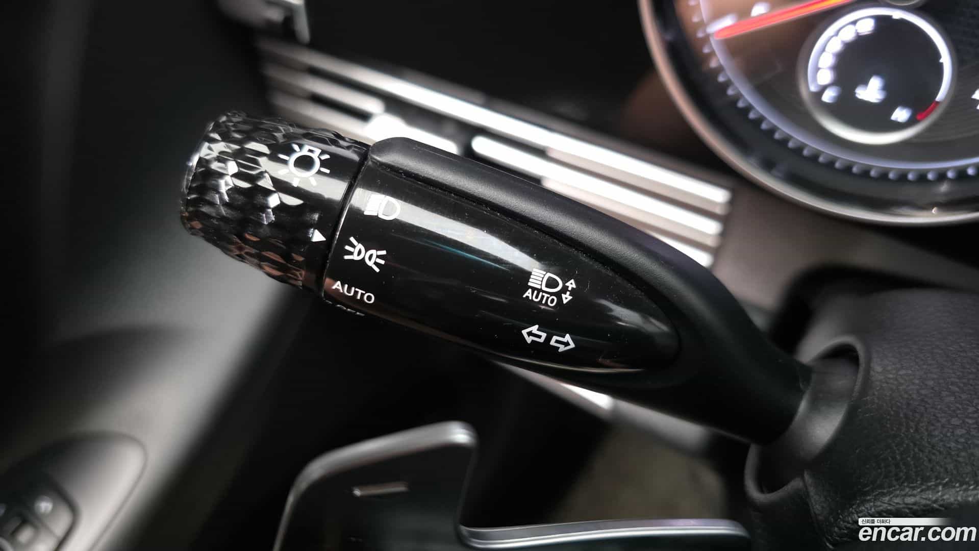 Grandeur Hyundai 2021.5-OPTION-040