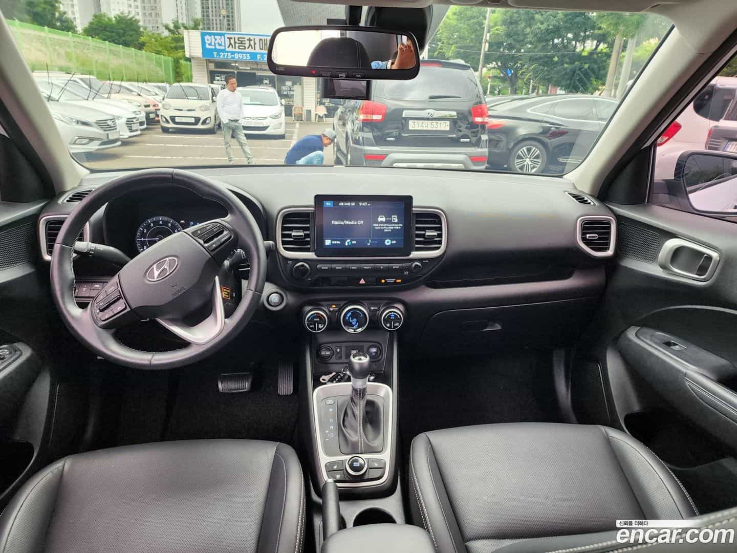 Venue Hyundai 2020.10-INNER-007