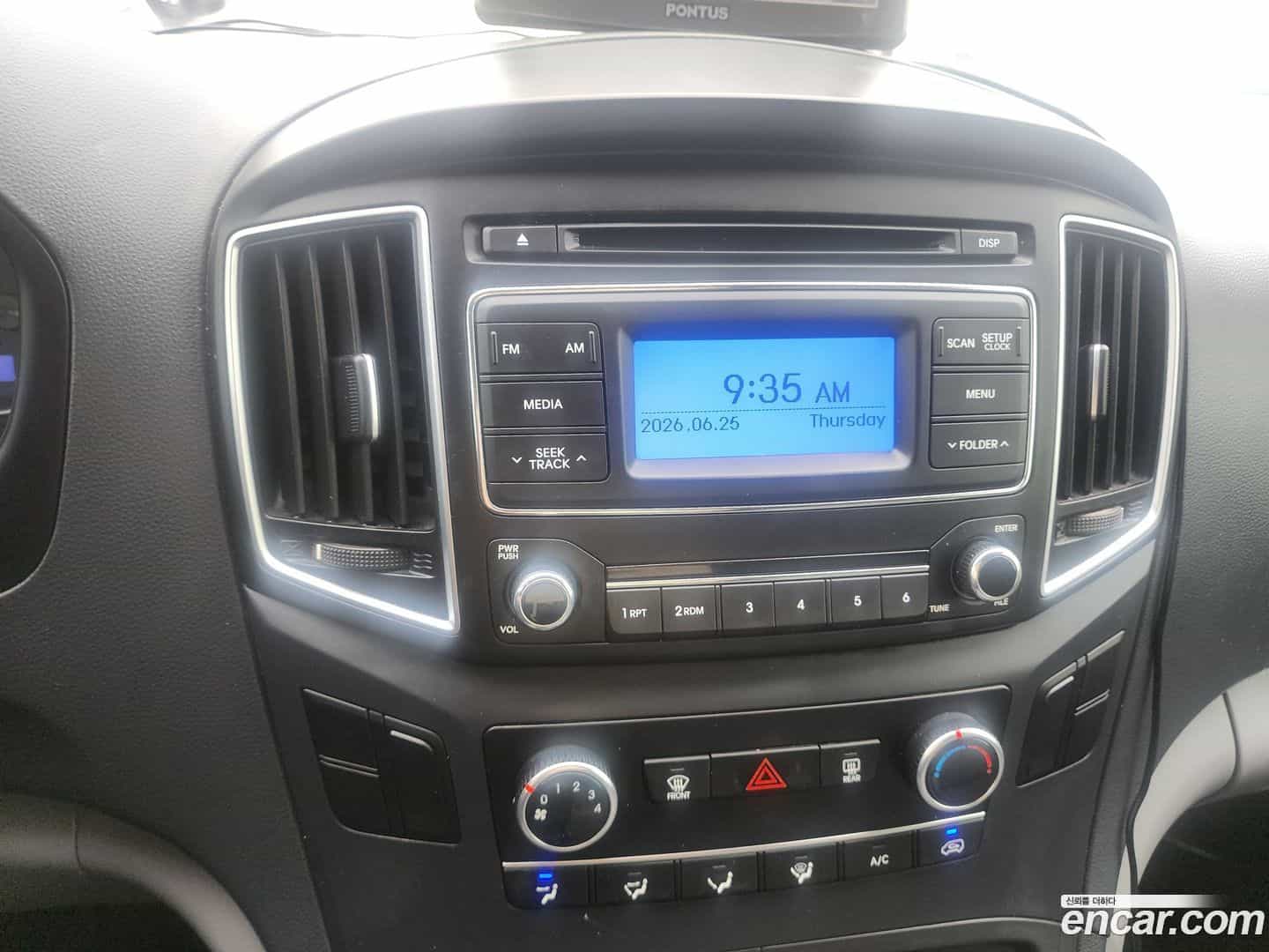 Starex Hyundai 2018.1-INNER-010