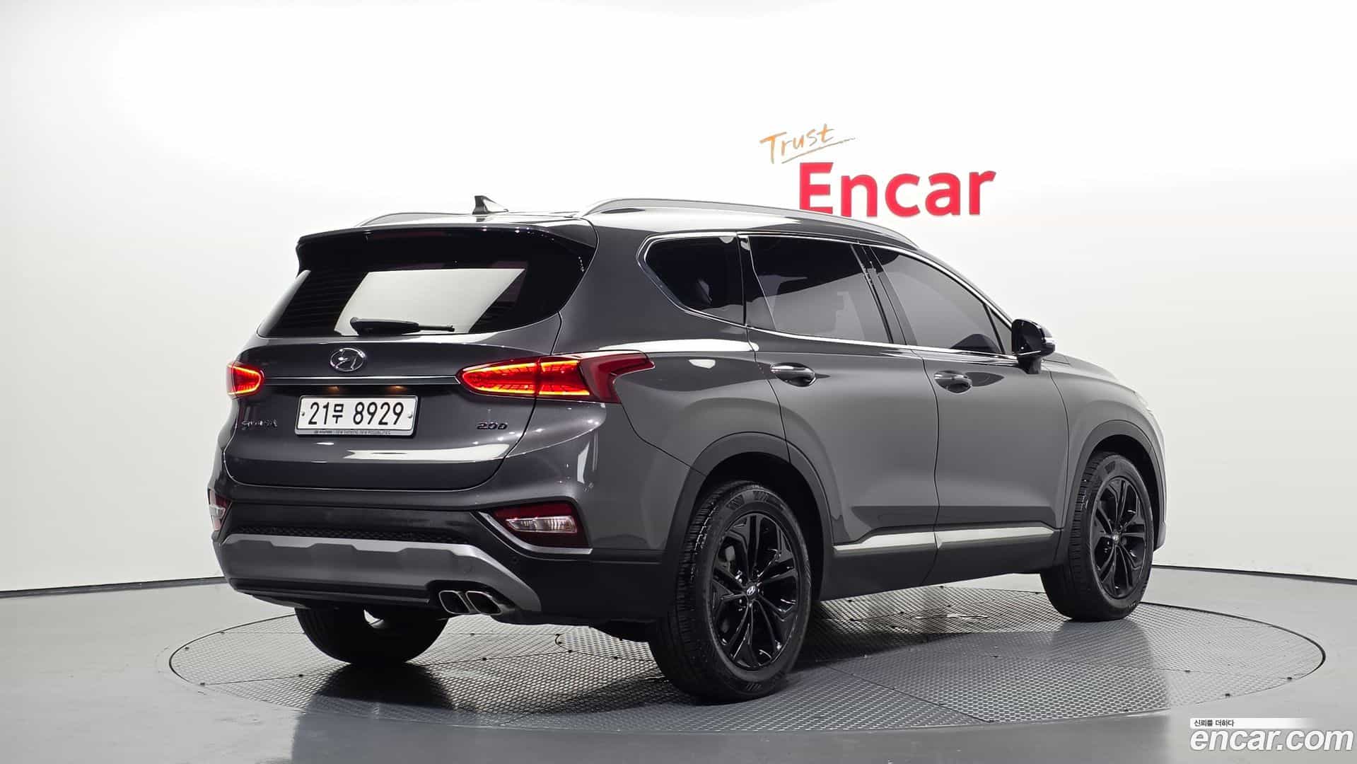 Santafe Hyundai 2018.7-OUTER-002