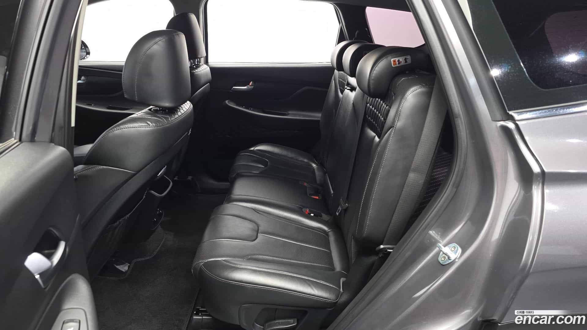 Santafe Hyundai 2018.7-INNER-036