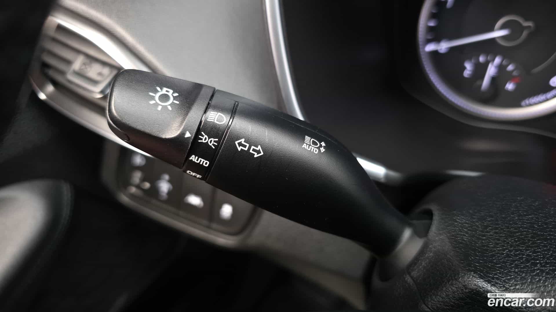 Santafe Hyundai 2018.7-OPTION-040