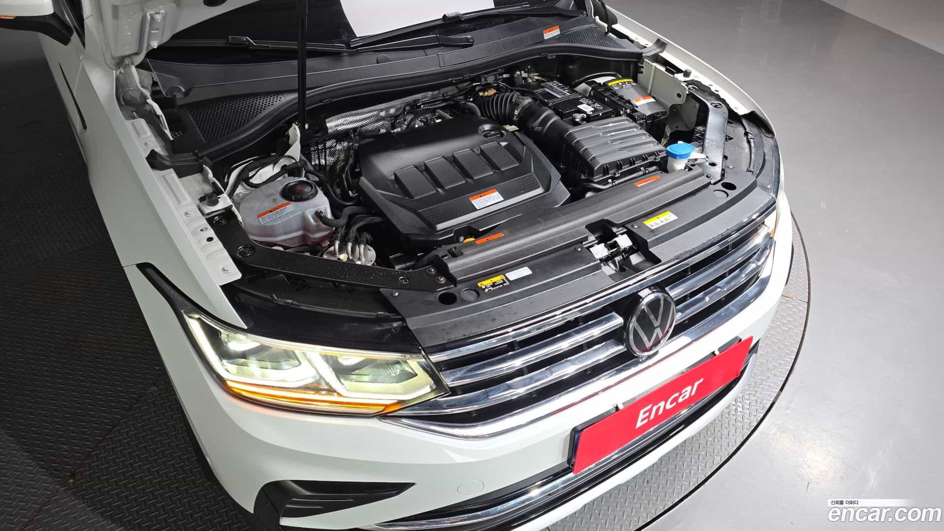 Tiguan Volkswagen 2022.11-OUTER-006