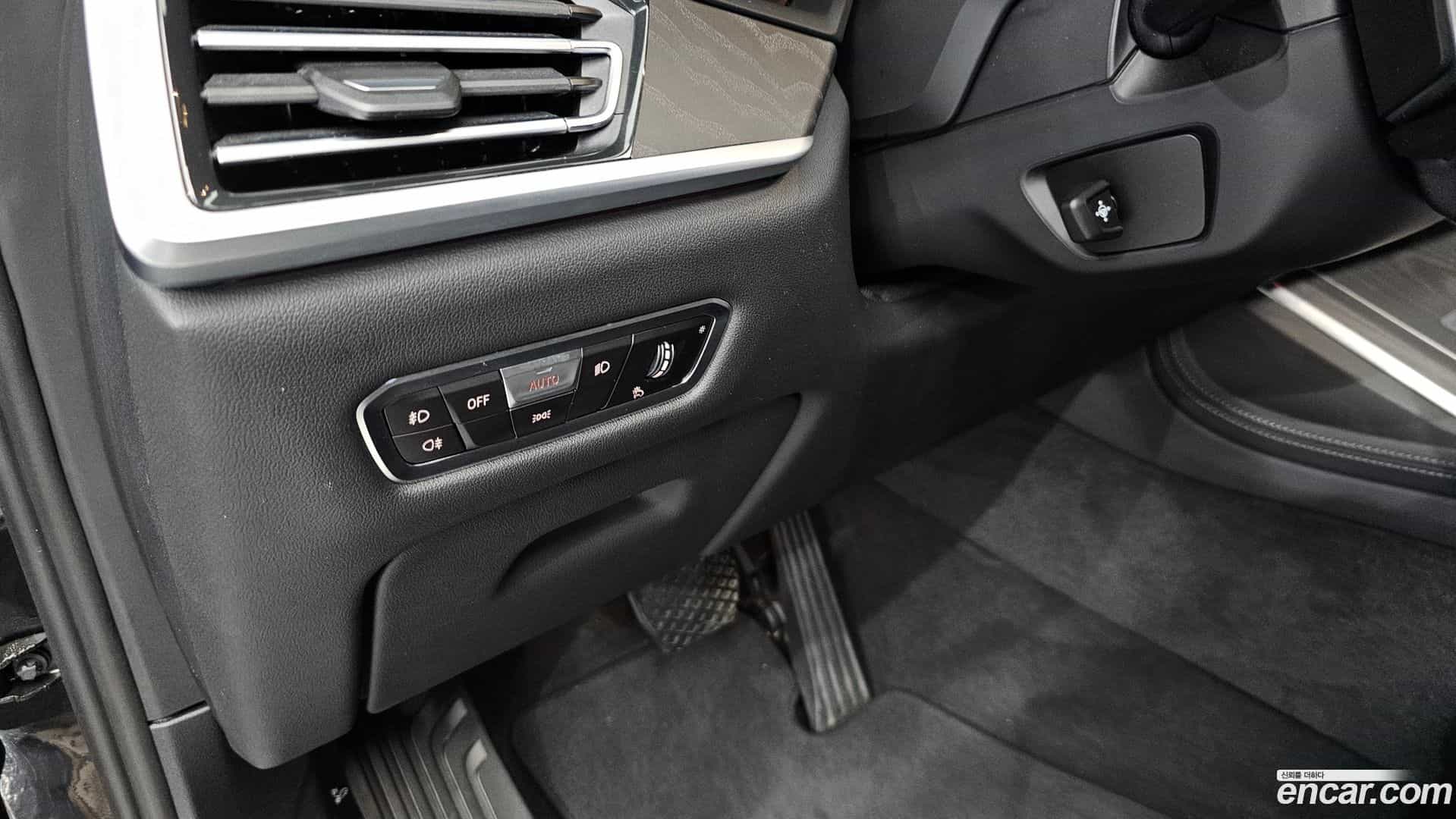 X7 BMW 2022.5-OPTION-041