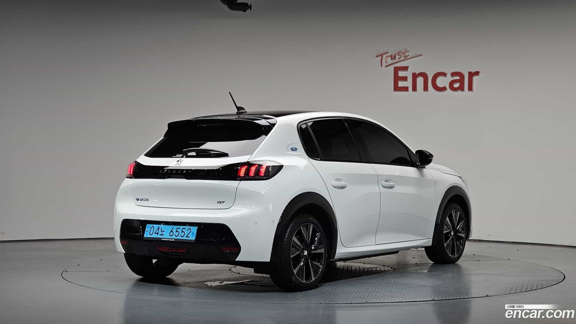 208 Peugeot 2023.6-OUTER-002