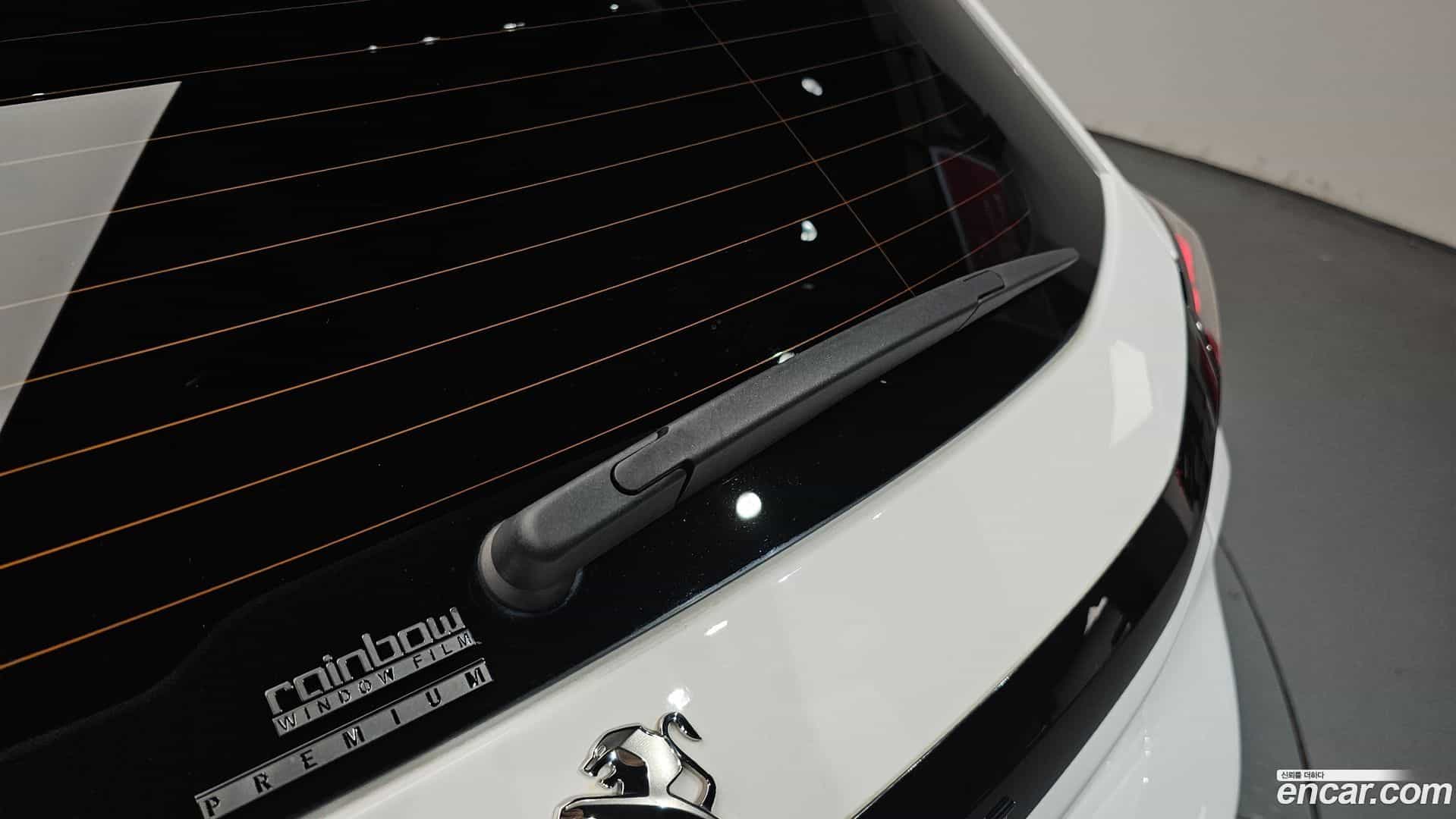 208 Peugeot 2023.6-OPTION-048