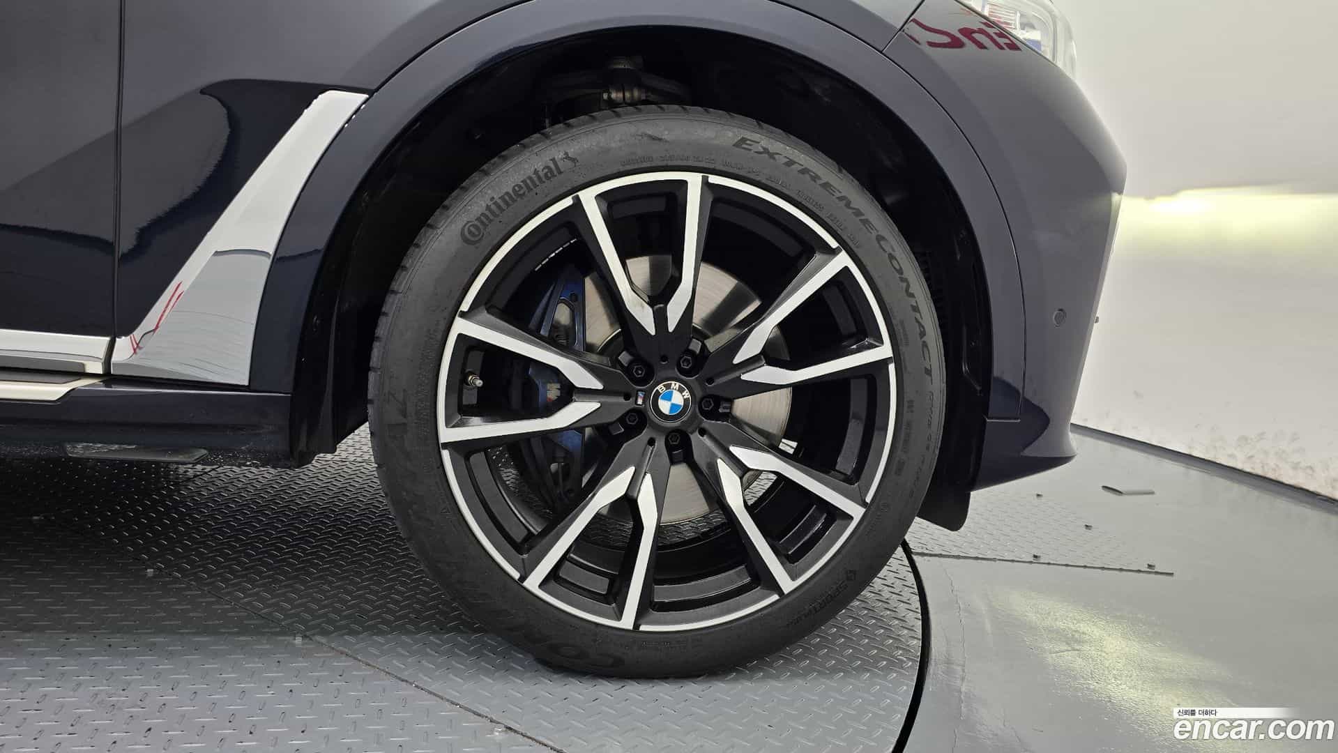 X7 BMW 2021.5-OUTER-031