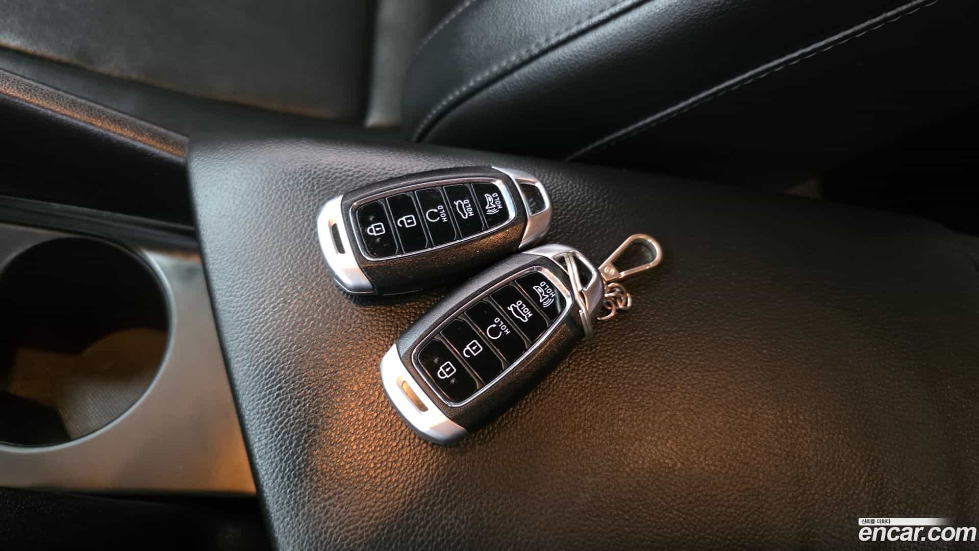 AVANTE Hyundai 2021.11-OPTION-023