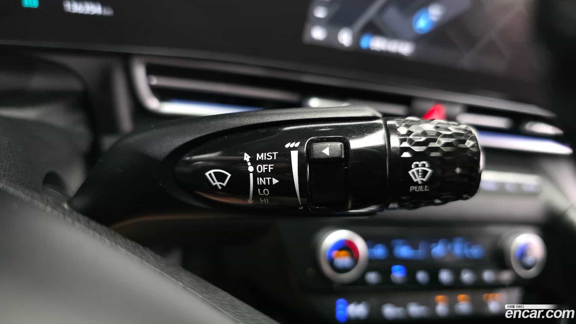 AVANTE Hyundai 2021.11-OPTION-041