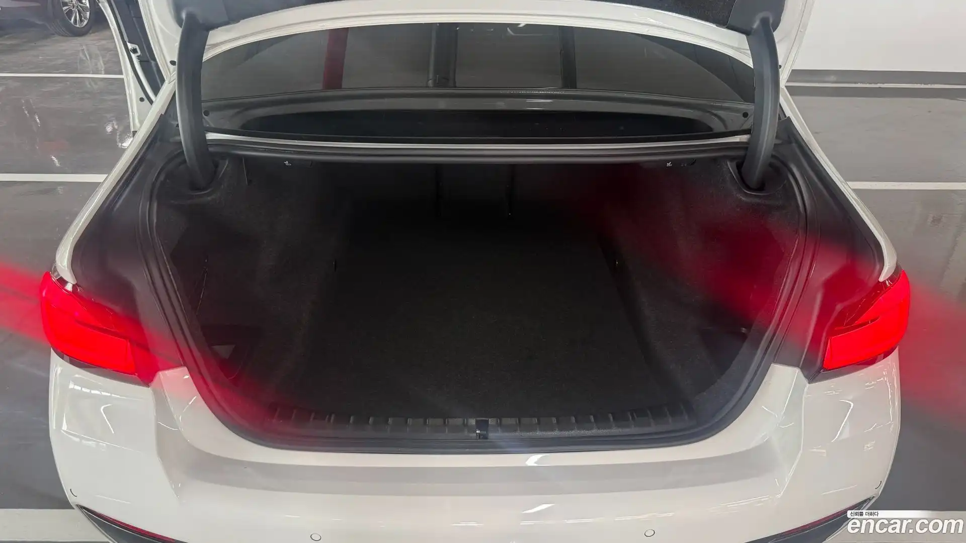 5-Series BMW 2023.2-OPTION-024