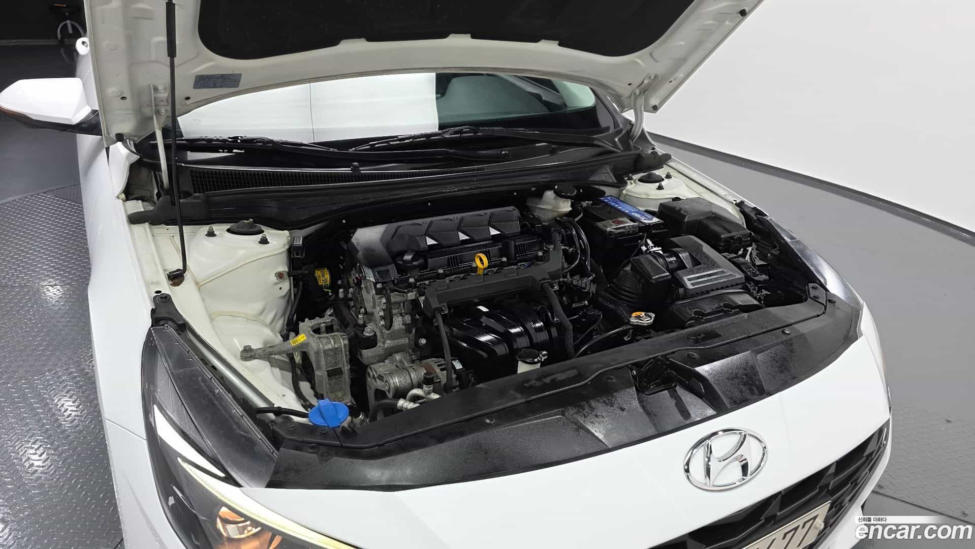 AVANTE Hyundai 2020.7-OUTER-006