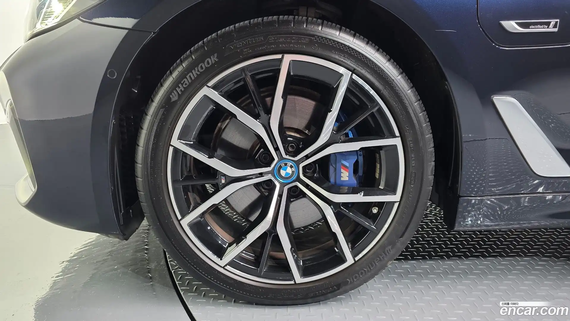 5-Series BMW 2022.1-OUTER-005