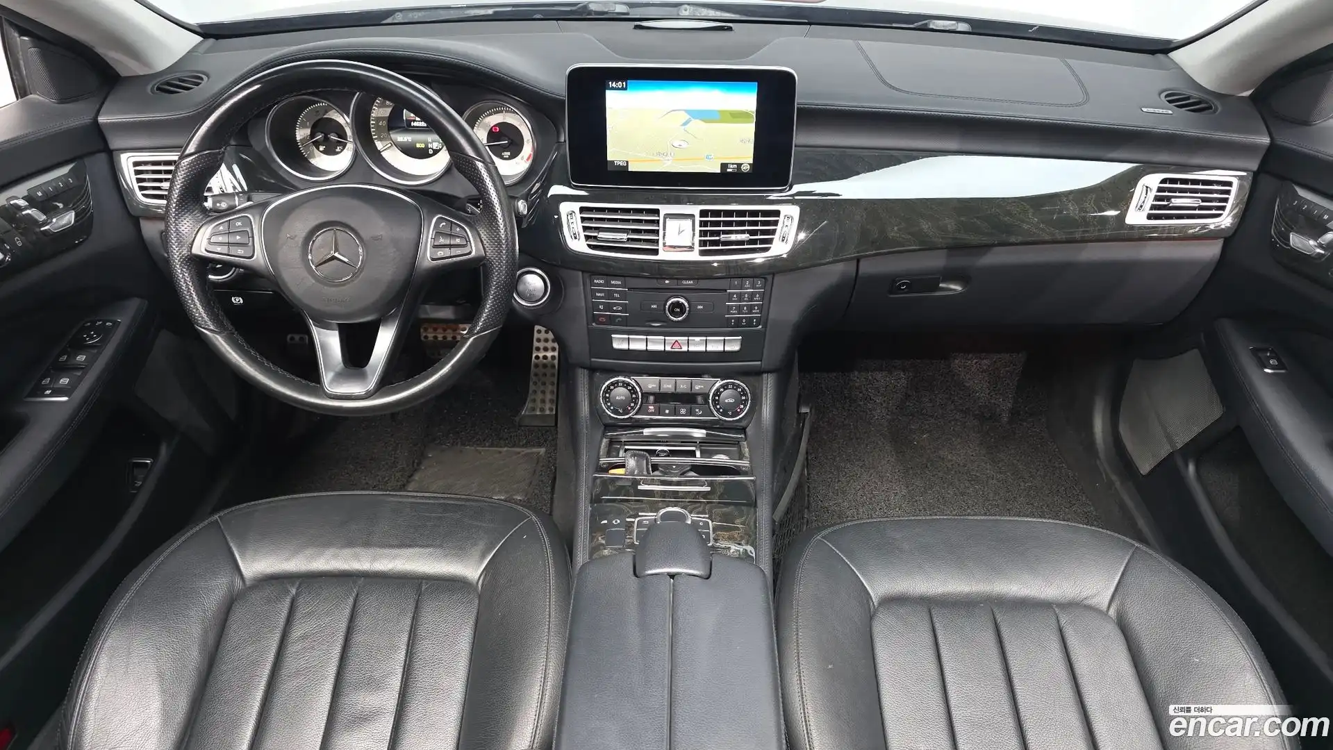 CLS-Class Mercedes-Benz 2016.5-INNER-007