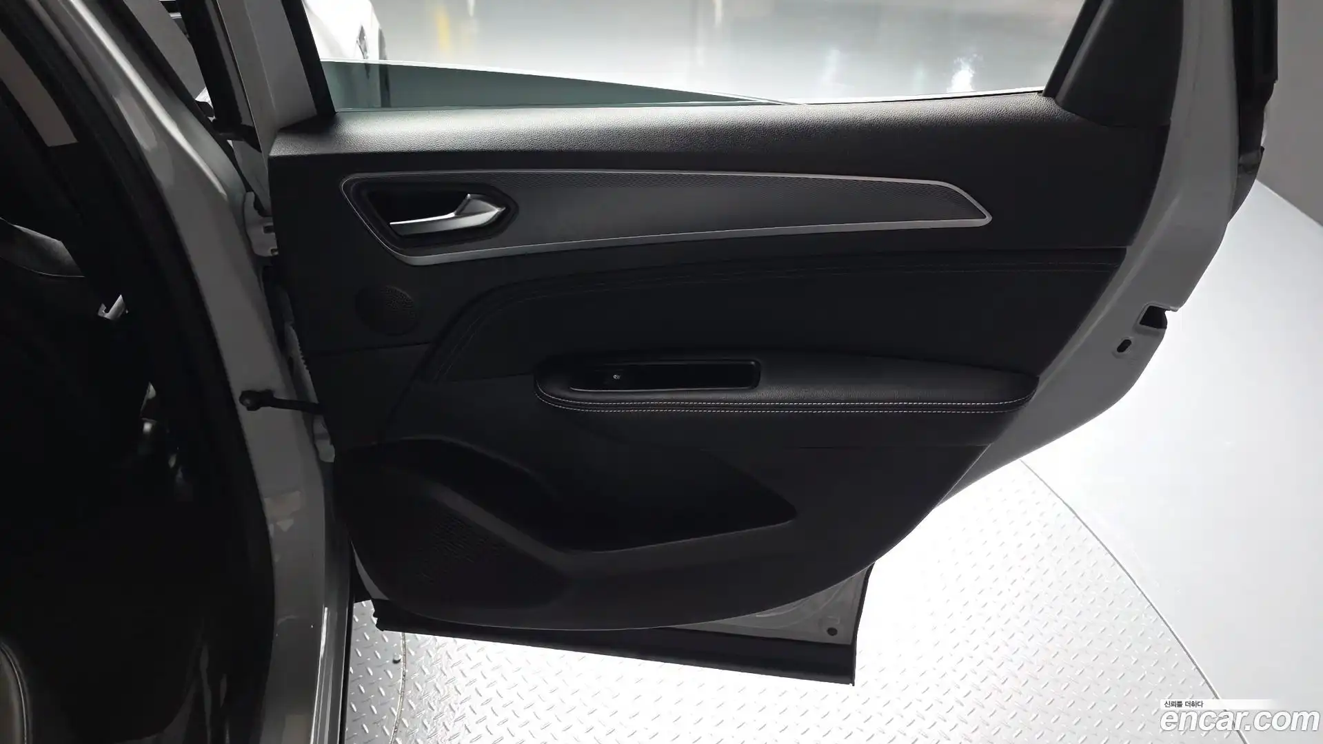 XM3 Renault Korea 2021.1-INNER-035