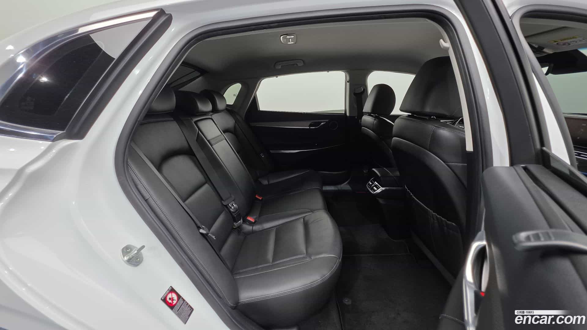 Grandeur Hyundai 2021.2-OPTION-043