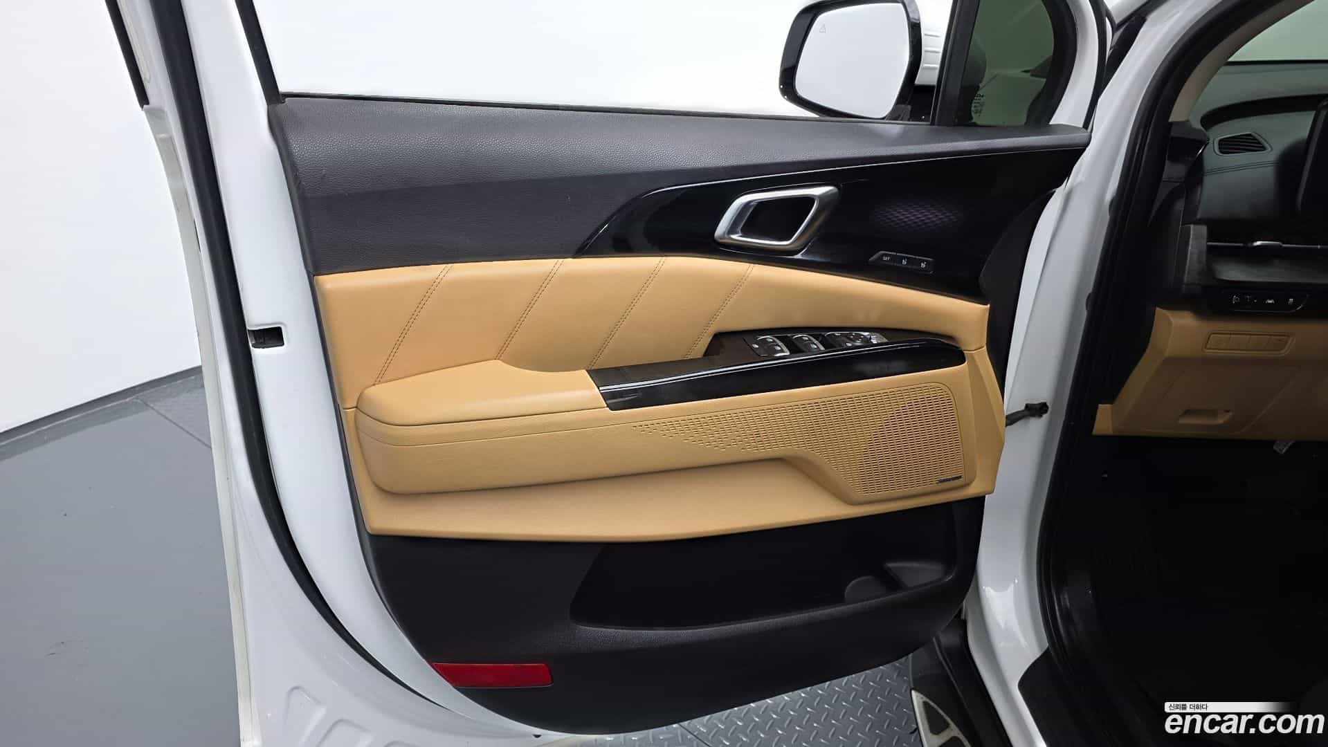 Canival Kia 2022.3-INNER-034