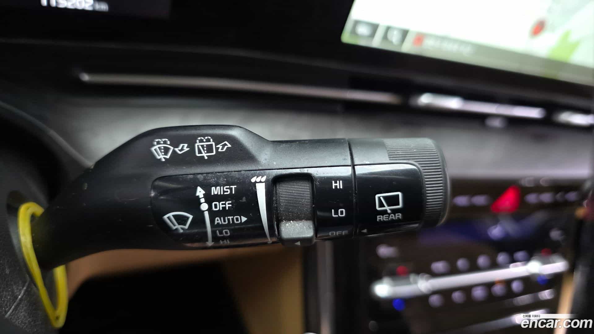Canival Kia 2022.3-OPTION-041