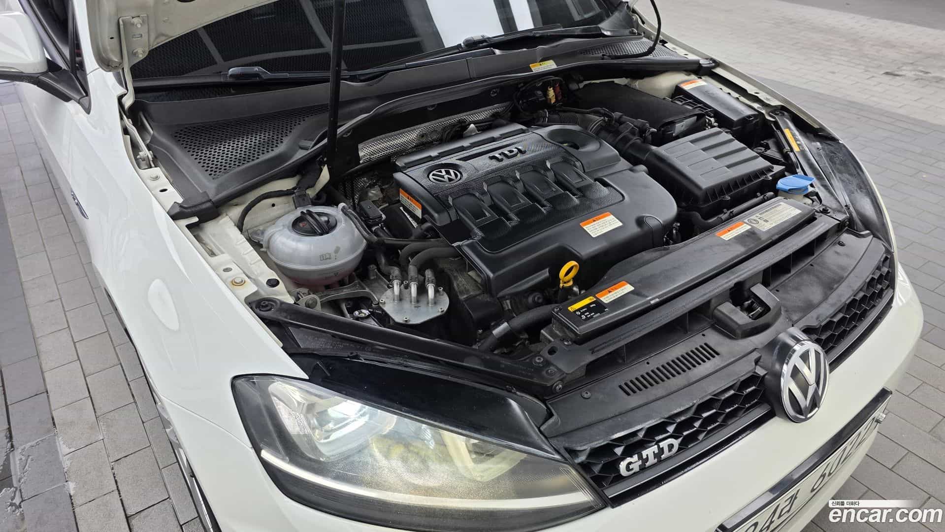Golf Volkswagen 2014.9-OUTER-006