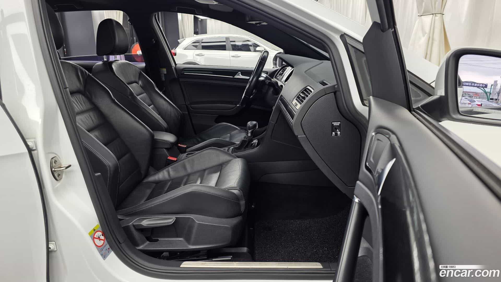 Golf Volkswagen 2014.9-OPTION-015