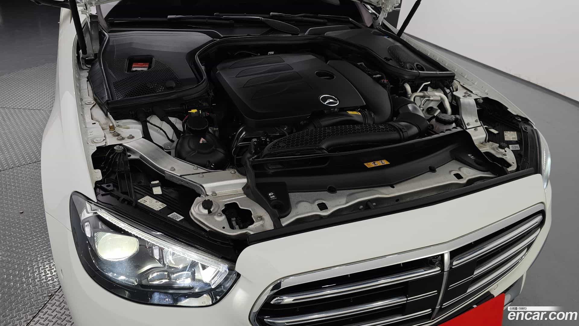 E-Class Mercedes-Benz 2022.10-OUTER-006